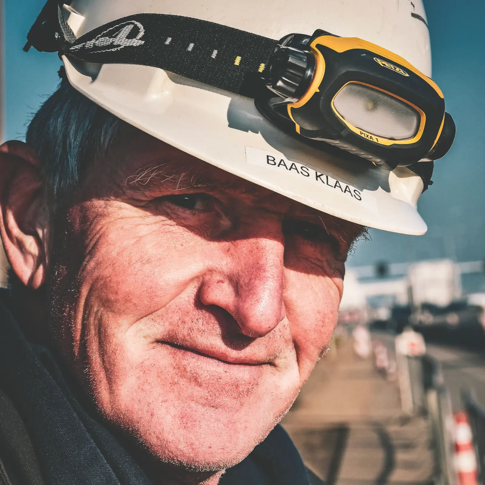 Portrait on the dike.